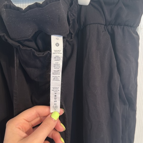 Relaxed Lulu Trousers - Picture 2 of 3